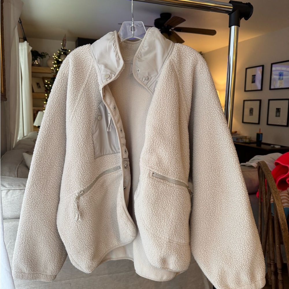 Free People Women's Cream Fleece Jacket